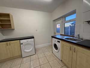 Photo 25- click for photo gallery